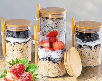 Joya de la despensa: Frasco de vidrio hermético transparente con tapa de bambú y cuchara para especias y frijoles.
