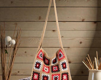 Bolso de mercado bohemio vintage: bolso de ganchillo cuadrado de abuela hecho a mano, en beige y azul.