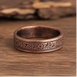 Vintage Copper Floral Ring for Men Women, Engraved Flower Band Ring, Antique Copper Wedding Band, Rustic Botanical Jewelry, Gift for Her