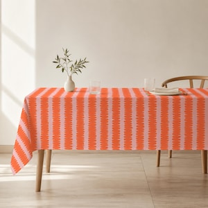 Mantel de rayas festoneadas en tonos naranja y rosa - Cubremesas de comedor con bandas onduladas, ideal para la cocina de verano, estilo bohemio y cottagecore, y para el brunch.