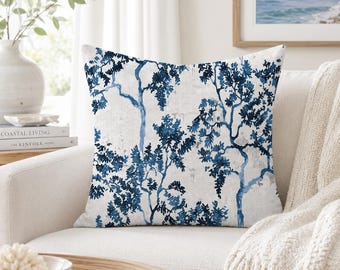 Indigo Oak Zweig Kissenbezug - Blau und Weiß Kissenbezug, Sommer Schlafzimmer Akzent, Grandmillennial Dekor, Geschenk am See