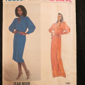 1970s&#39; Vogue Designer Original Jean Muir DRESS And SCARF Pattern --Size 10
