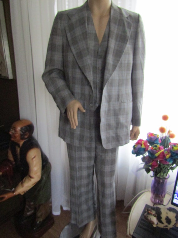 1970s Male 3 piece Gray PLAID SUIT by LANVIN Paris for Brussell s