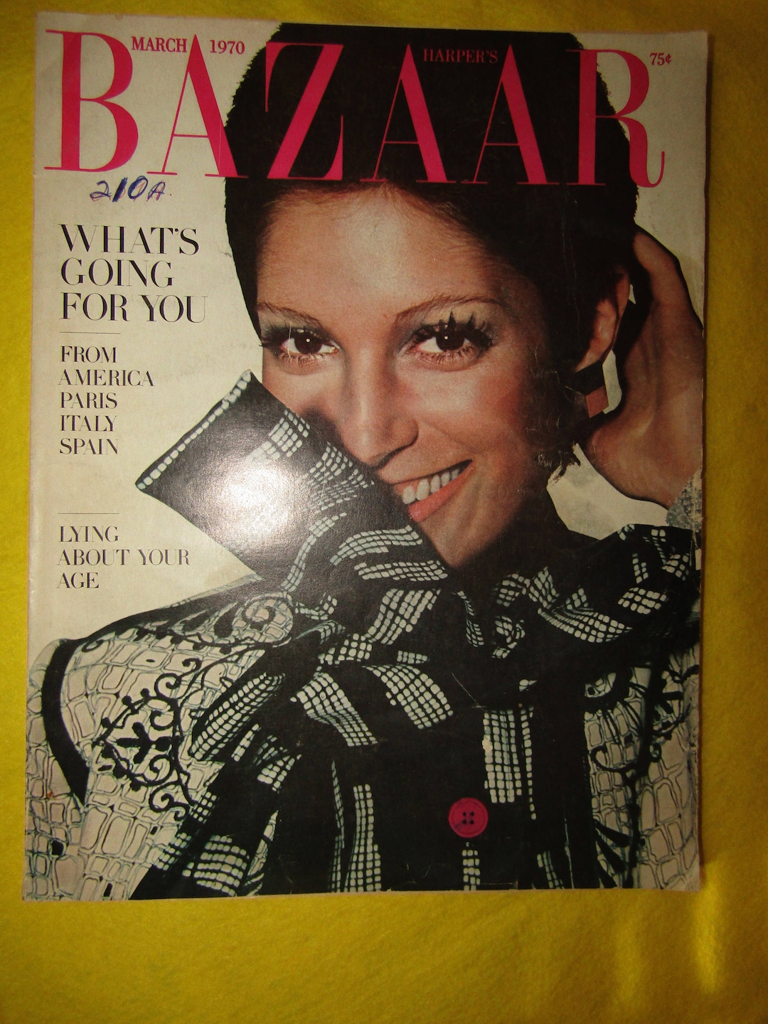 洋書 Harper's BAZAAR March 1980s Magazine 洋書 Harper's BAZAAR