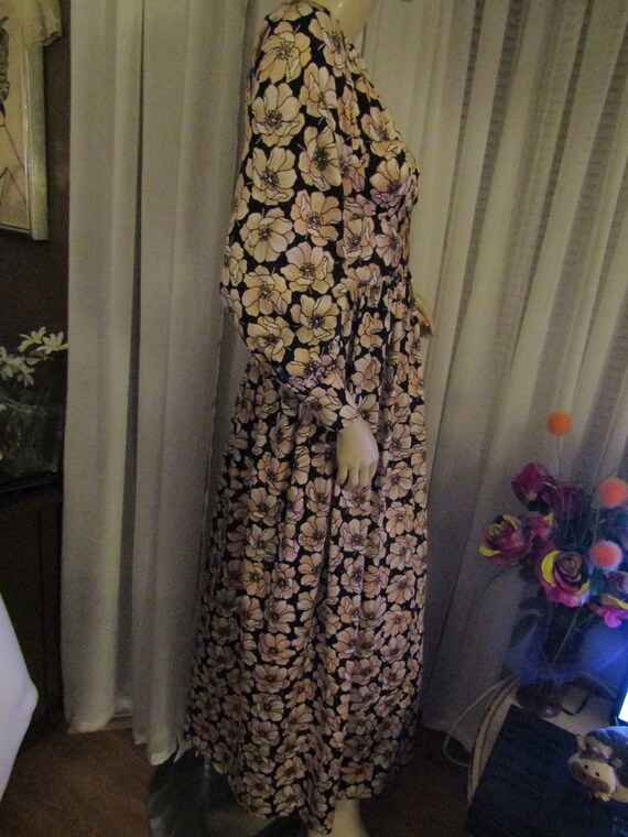 1960's/1970's Long Sleeve FLORAL DRESS----No Labe… - image 3