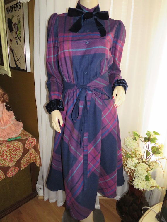 1960's/1970's Long Sleeve COLORFUL PLAID DRESS By… - image 1