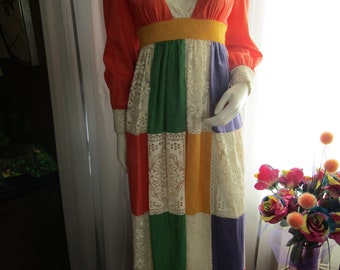 1970&#39;s Ladies COLORFUL PATCHWORK/Lace Long Sleeve DRESS by Jonathan Logan--Size 7/8.