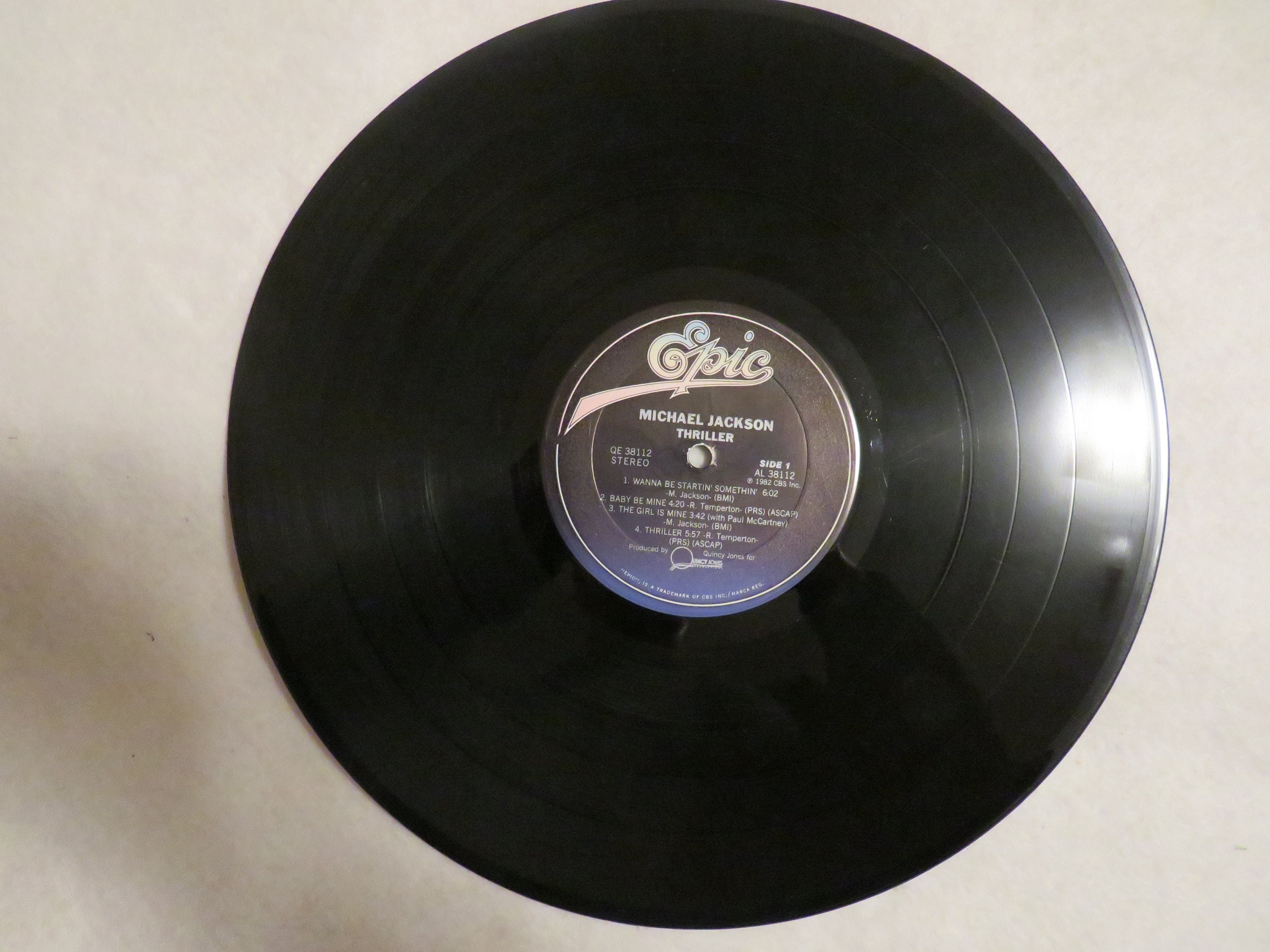 1982 Vinyl LP MICHAEL Jackson----