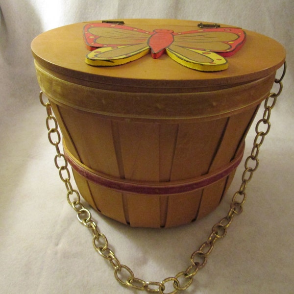 1960's or 70's BUTTERFLY Lid Basket PURSE by Caron of Houston, Tex.