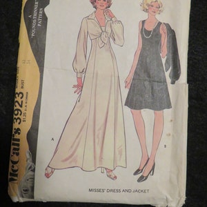 1973 McCall&#39;s Misses &#39;KLEID und JACKE --- Größe 12