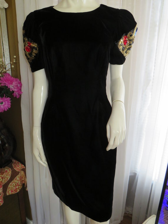 1980s' BLACK VELVETEEN Beaded Sleeve DRESS By Tada