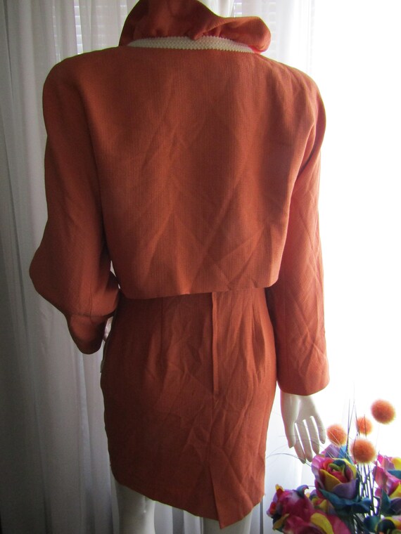 Vintage Ladies Peach/Beige DRESS/JACKET SET/Suit … - image 3