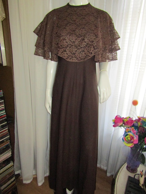 1970s' DARK BROWN Lace Sleeves/Collar, Floor Leng… - image 1