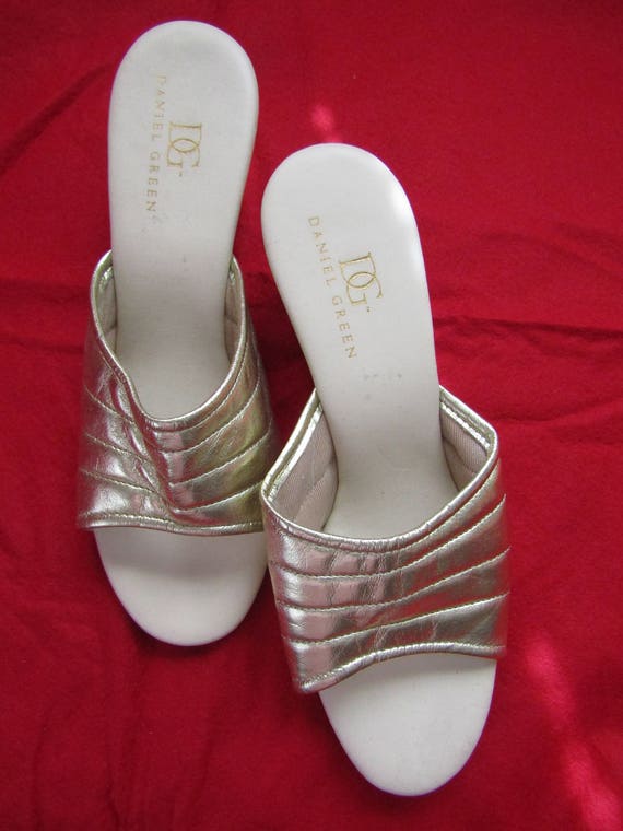 daniel green ladies slippers