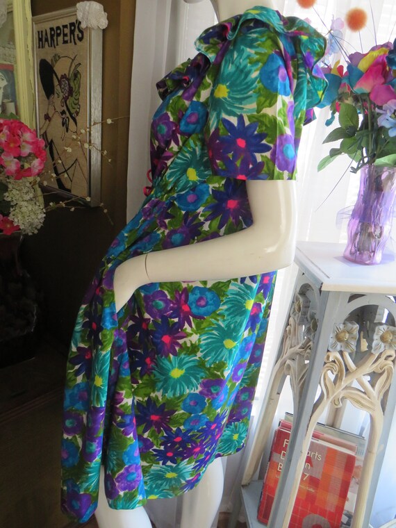 60’s Cotton Full Sleeved Kaftan In Floral Print main image 1