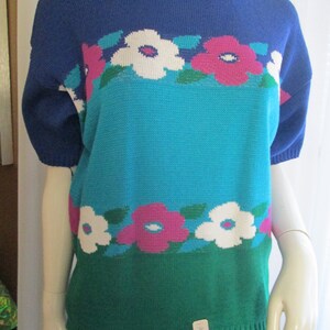 Vintage Ladies FLORAL (Teal, Blue, White, Pink, Green) PULLOVER SWEATER by Cristin Stevens---Size Med