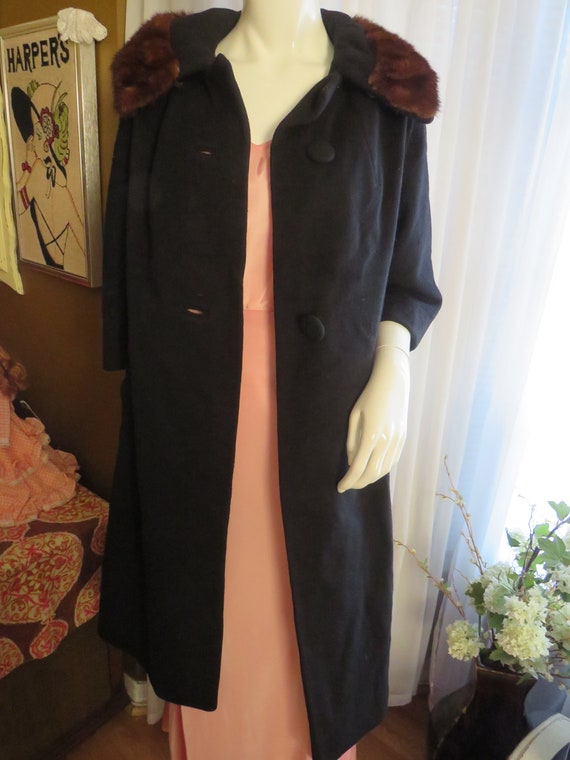 1950s' Women Brown Mink Collared Black COAT By LI… - image 4