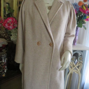 1980s' Ladies CREAM/TAN Wool COAT By Herman Kay----Size 8