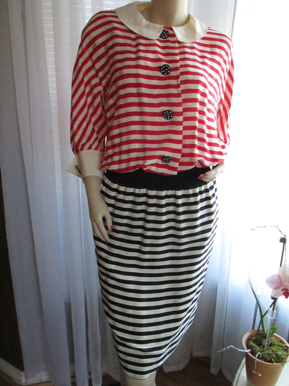 1980s' AMEN WARDY Silk Red/Cream/Black Striped DR… - image 1