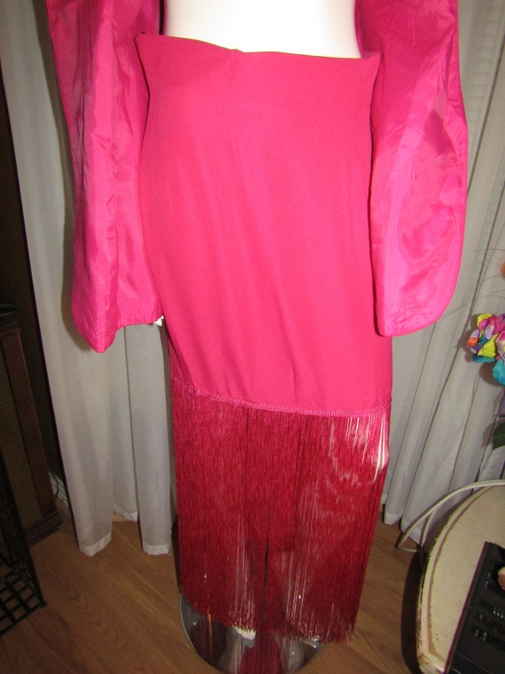 1980's or 1990's Ladies Bright PINK SUIT With Lon… - image 8