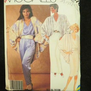 1987 McCall&#39;s JACKET, TOP, SKIRT, Pants Pattern #3376---Size Medium