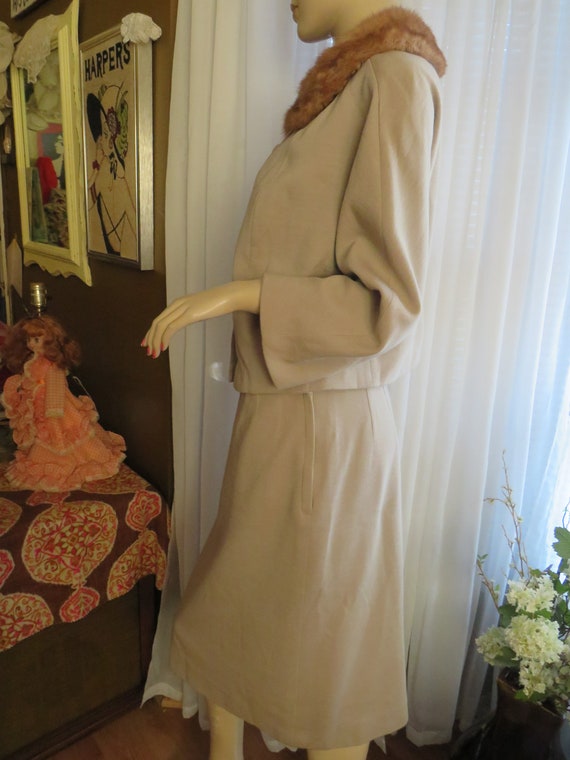 1960's TAN Light WOOLSUIT With Mink Collar By Bou… - image 4