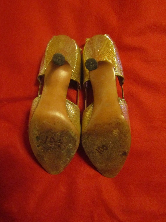 1960's Ladies GOLD Lame Pointy Toe PUMPS by J.Mil… - image 7
