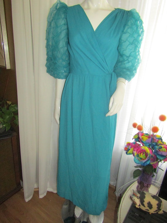 Vintage Turquoise Blue Big PUFF SLEEVE Semi-Fitted