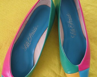 CHAUSSURES plates multicolores des années 1960 par Life Stride --- pointure 7