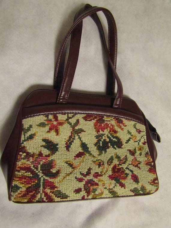 1950's Ladies BROWN Vinyl Floral TAPESTRY HANDBAG… - image 2