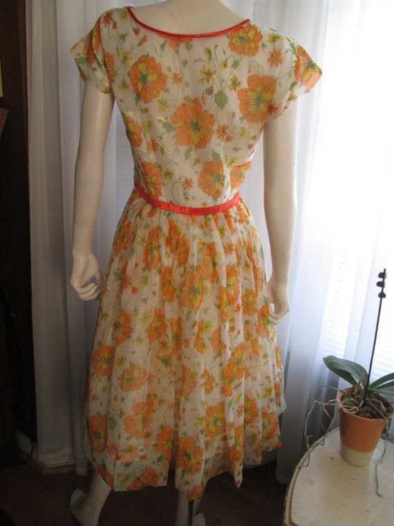 1950s' Ladies ORANGE  FLORAL Chiffon DRESS-----No… - image 4