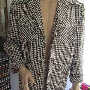 1970&#39;s Male Dark Brown/Off White HOUNDS-TOOTH BLAZER By Cavalier---No Size