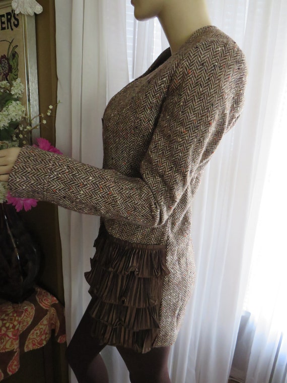 1980s'/1990s' Ladies Short Wool BROWN JACKET-----… - image 4