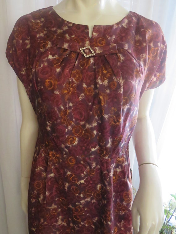 1950s' Short Sleeve FITTED Brown/Beige FLORAL DRE… - image 2