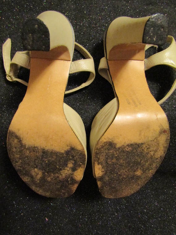 1940's/1950's BEIGE LEATHER Knotted Peep Toe Sand… - image 6