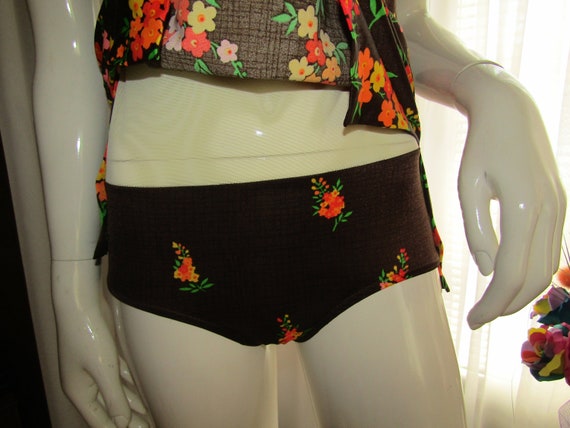 Vintage Ladies Two-Piece BROWN FLORAL Over Skirt … - image 7