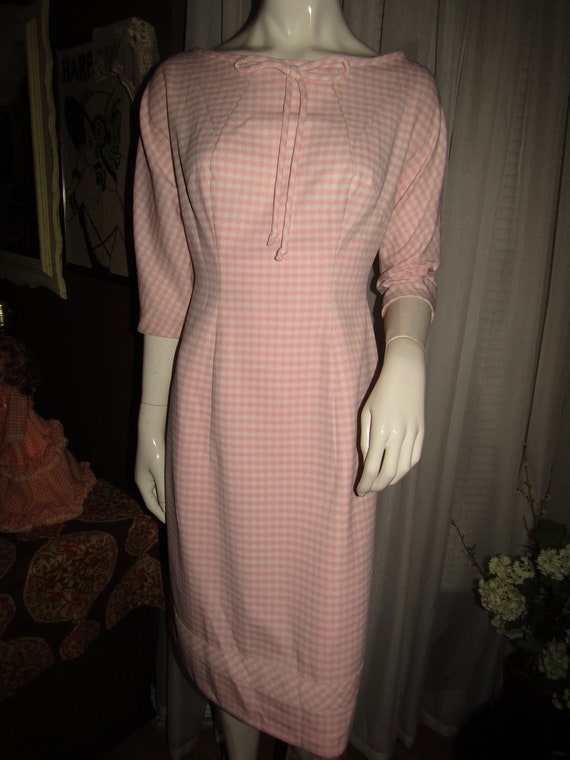 1950's Ladies Long Sleeve Pink/White Hound-tooth A