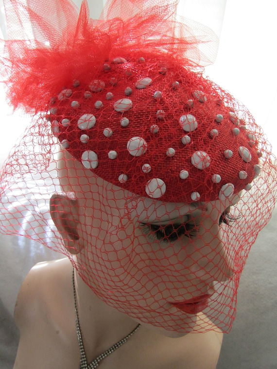 Vintage Ladies RED And WHITE HEAD Topper With Fac… - image 1