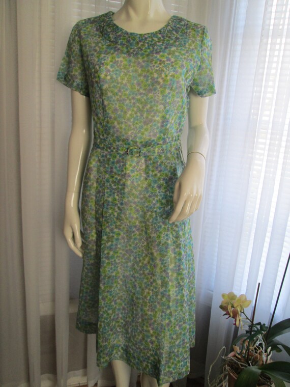 green emerald velvet dress Karalie Maxi Dress main image 1