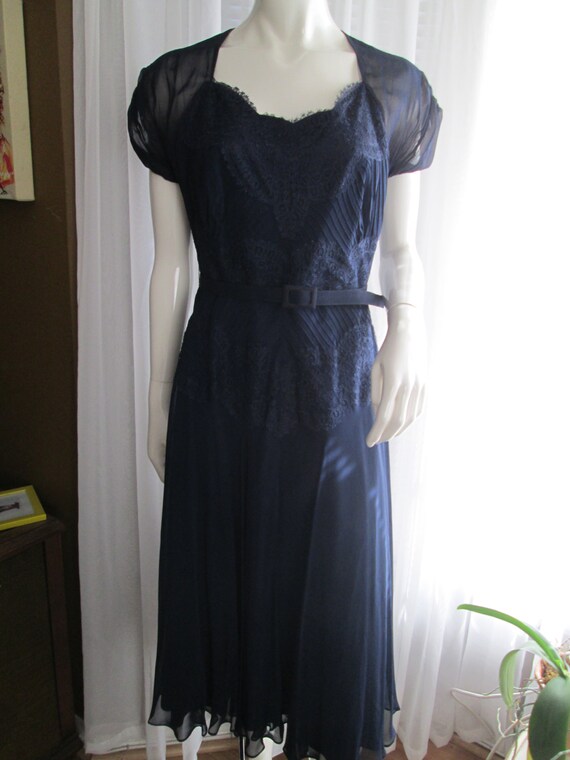 1950's Short Sleeve DARK BLUE Silk/Lace Front Bod… - image 1