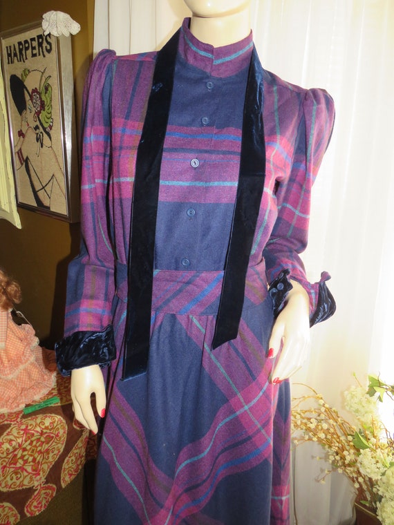 1960's/1970's Long Sleeve COLORFUL PLAID DRESS By… - image 7