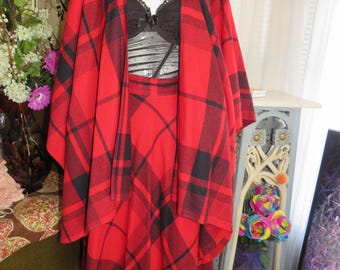 Vintage Ladies Red/Black PLAID CAPE/SKIRT Set----No Size Or Label Name