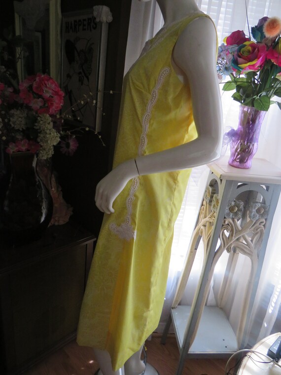 1950s'/60s' Sleeveless YELLOW/WHITE Shift Style D… - image 3