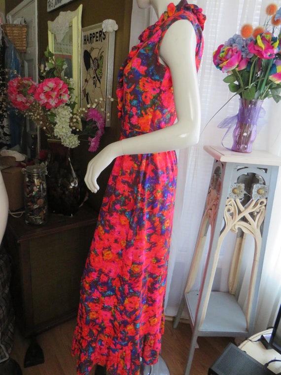 1960s'/1970s' Sleeveless BRIGHT FLORAL A-line Ank… - image 5