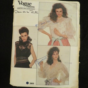 1984 VOGUE BLOUSES Pattern By Oscar de la Renta---Size 6