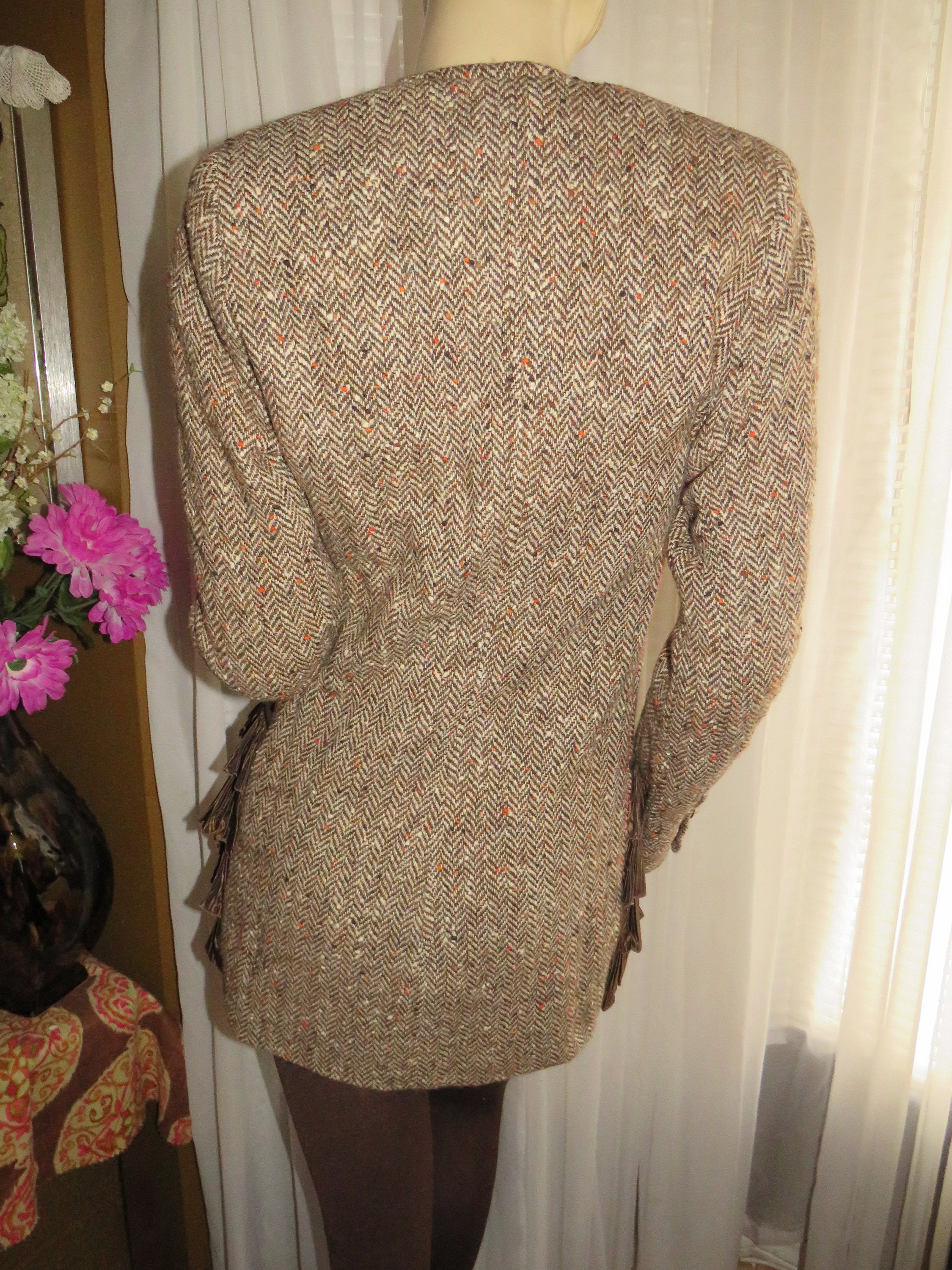 1980s'/1990s' Ladies Short Wool BROWN Jacket-----no Label Name
