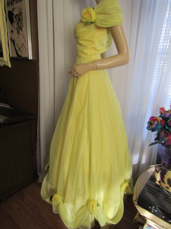 Prom Time!! 1960's Bright YELLOW FORMAL With DRAP… - image 2