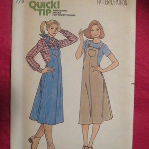 Puede incluir: Patrón de costura Butterick vintage 5959 con ilustraciones de dos mujeres con monos. El patrón incluye un consejo rápido para pespuntes. La talla es 7/8.