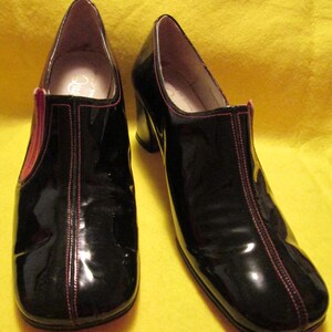 1960s' BLACK Chunk Heel PATENT PUMPS By Quality-CraftSize 6 1/2 image 2