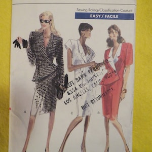 1988 Vogue Semi-Fitted/TAPERED DRESS Pattern---Sizes 14-16-18.